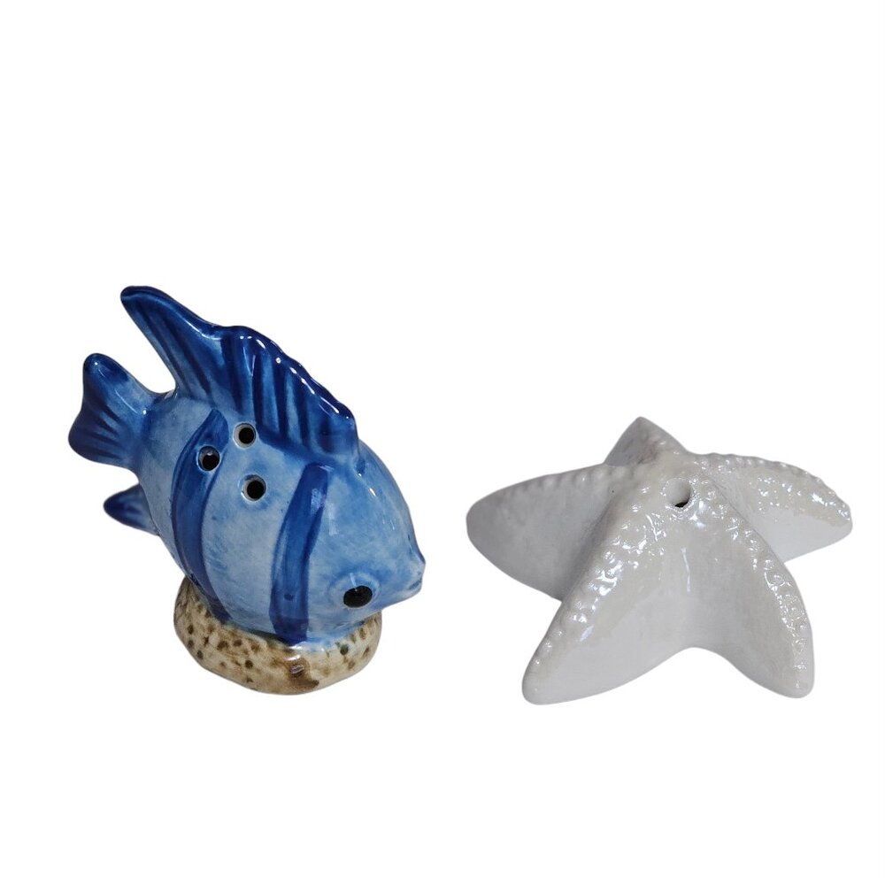 NEW Cracker Barrel Mini Starfish & Angel Fish Salt And Pepper Shakers Set